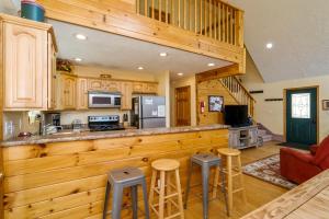 Love and Memories by Railey Vacations