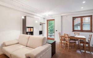 Maison des Alpes giardino e vista montagna