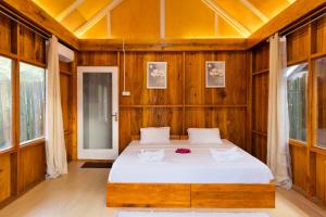 joe Dive resort