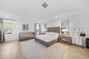 Scottsdale Retreat - Pool, Hot Tub & Pickleball