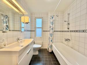 For Workers - 9 Beds - 6BR - 2 Bath - Near Volvo