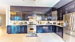 Luxe Home 5 Bedroom Villa