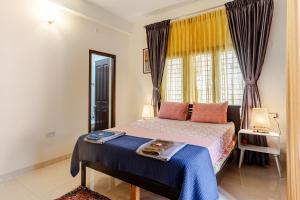 Black Orchid premium apartment 3 Bhk with service