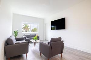 Stylish 3BR Apartment, 4 Beds, Great for Groups with Free Parking