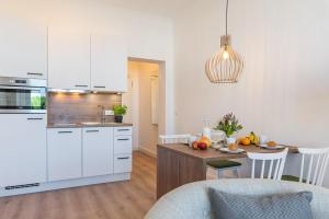 Westside Arthotel Apartment 208