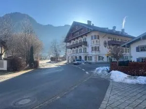 ciao-aschau Haus zur Burg Apartment 305 Geres