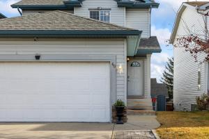 4 Bedroom 4 Bathroom 2 Kitchen House in Bridlewood