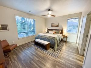 Midway Mountain Condo on Main St