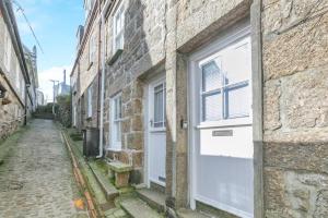 3 Bed in St Ives oc-vgn28