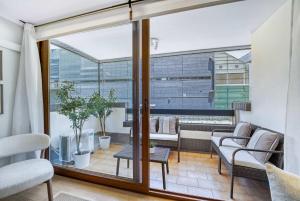 Modern apartment in Las Condes near Parque Arauco