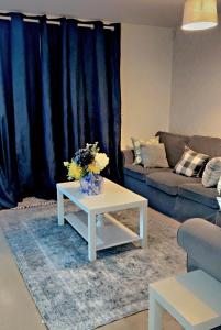 Modern 3Bedroom Family Stay Garden & Parking