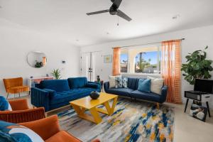 Casa Catalina 3Bd Casita with Space & Full Kitchen