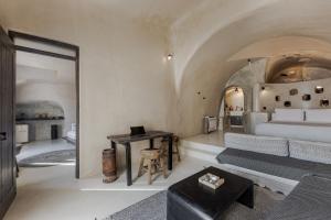 Satori Caves by Thireon