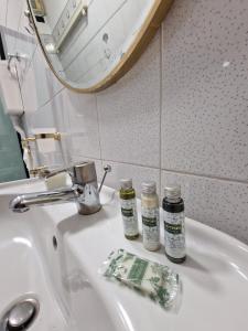 Navigli Elegant Apartment with Park View