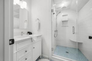 Luxe Gem in Blowing Rock NC | Sauna, Pool, Hot Tub