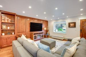 Beach and Skiing at Zephyr Cove house