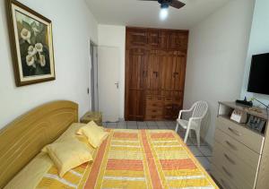 100m das Castanheiras, apto 2Q e vaga, até 6 pessoas