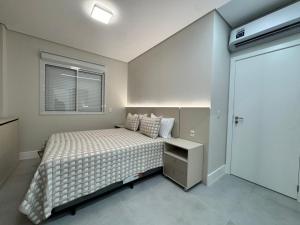 One Paraíso - Apto com terraço a apenas 2 minutos do mar na Praia de Palmas