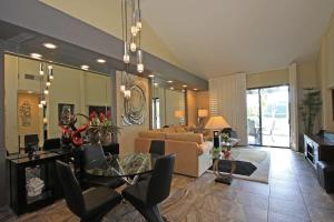 KC817 - Spring Lakes - Alice Lodging