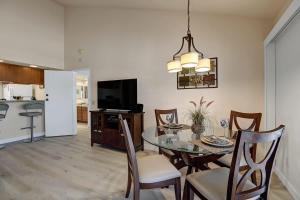 PS641 - Desert Retreat - Alice Lodging