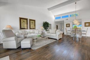 RP127 - Sunny Stay at Rancho Las Palmas