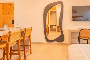 Palma Suite 204 Ground floor Unit with parking