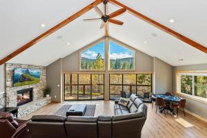 090 - Sonoma Mountain Lodge - Big Bear Getaway