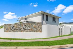 Belle Escapes Casa Bianca