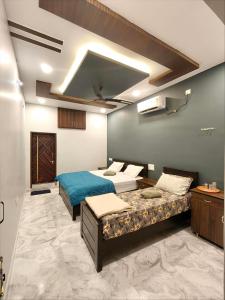 Dream Hampi Villa & Home Stay