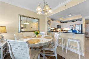 Crystal Tower 1003 by Youngs Suncoast