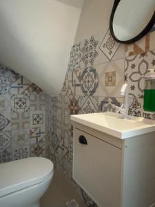 Sobrado NOVO próximo BR 290