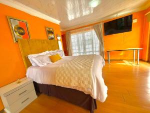 Spacious Entire place with Balcony