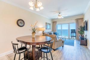 Crystal Tower 1504 by Youngs Suncoast