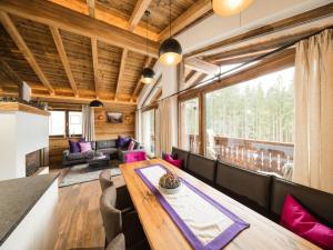 Chalet near Ski Arena Wildkogel