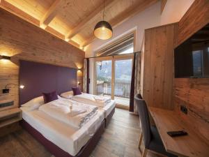 Alpine Family Chalet Near Wildkogel