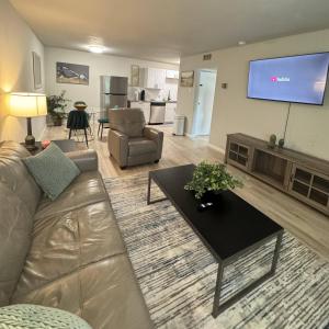 1 DT Dallas l FIFA WORLD CUP READY l 5 Min from Love Field