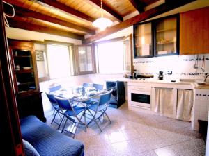 Huge family Villa In Sciliy