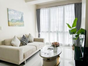 Corner Unit in OPR #8