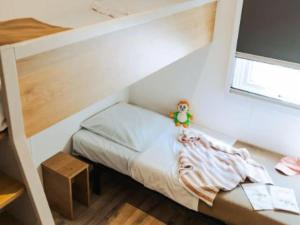 Confortable Mobil-home 36m² avec Terrasse à Saint-Jean-de-Monts - API-1-52-1463