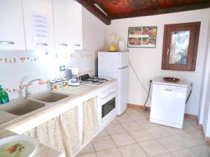 Villa apartment for 10 in Sicily