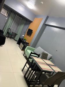 Family budget room, infront US of Embassy