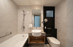 Luxury Modern 2Brs 2Wc, Zenity D1 City View