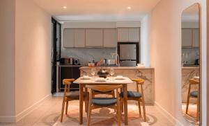 Luxury Modern 2Brs 2Wc, Zenity D1 City View