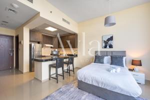 Stylish Studio Reem Mall & Corniche Nearby