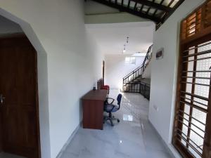 Four Seasons Surf Villa