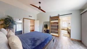 Beautiful Modern Home with Pool in Prime Strip Location