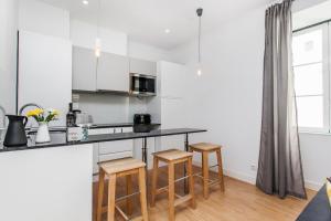 Apartment Yellow Bica