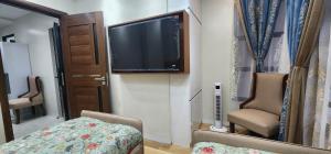 eHOME LUXX BAGUIO HOMESTAY