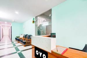 Hotel O Green Light Inn