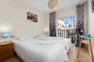 Superb 2 beds Residencial Duquesa